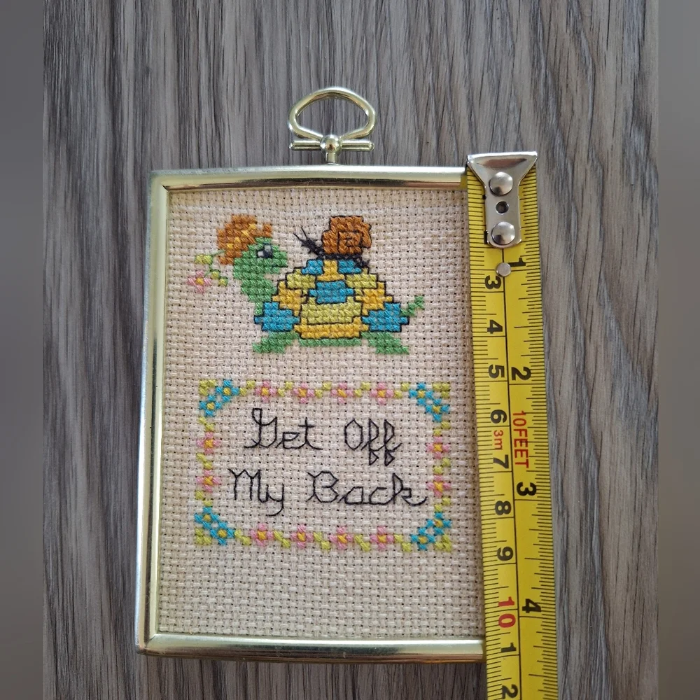 Framed Vintage‎ Cross Stick Turtle And Snail - Picture 3 of 4